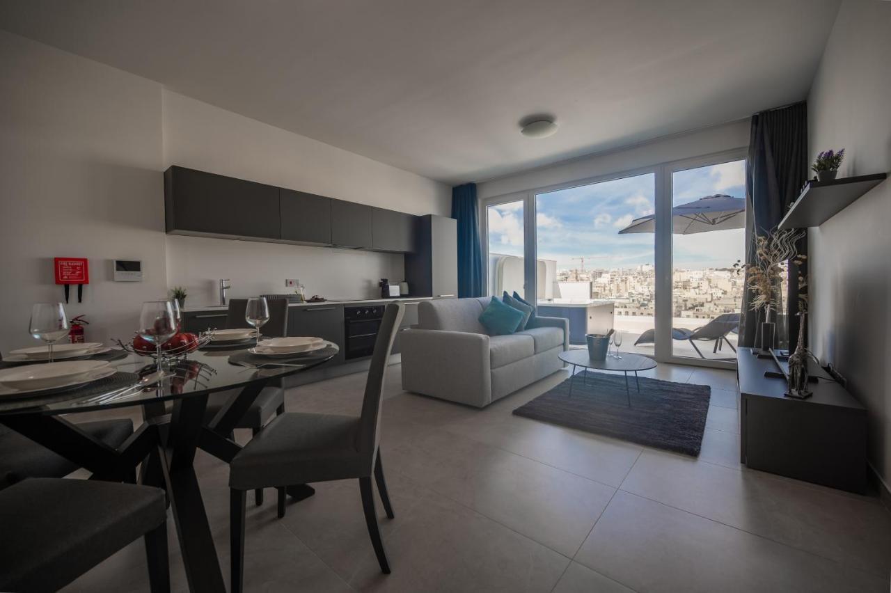 The Address Seafront Suites With Hot Tub Pietà 외부 사진
